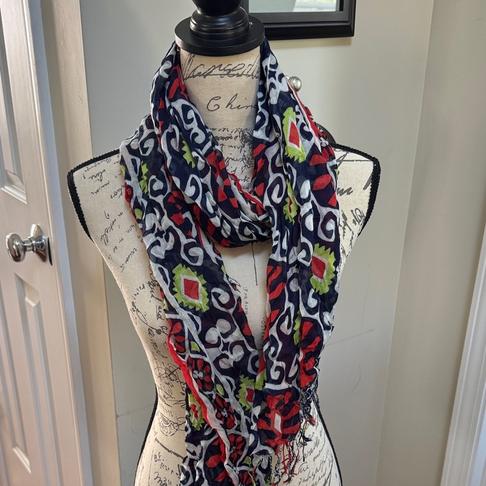 Vera Bradley Oblong Colorful Sun Valley Patterned Scarf Pareo Wrap Coverup